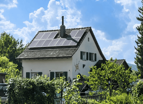 Charmantes 6-Zimmer-Einfamilienhaus in Breitenbach – sofort verfügbar! 1