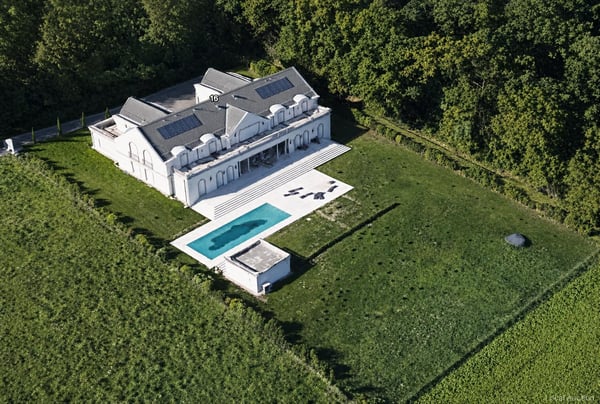 Villa mit Aussenpool