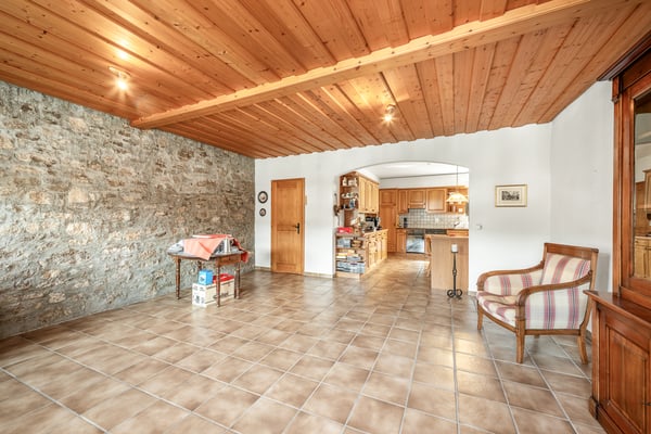 Historisches Mehrfamilienhaus mit Potenzial 10