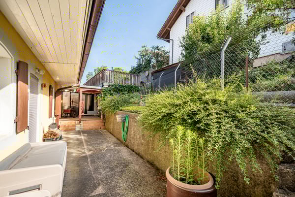 Historisches Mehrfamilienhaus mit Potenzial 8