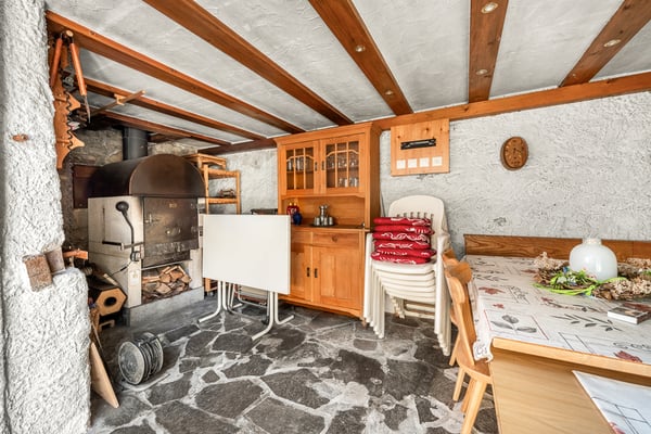 Historisches Mehrfamilienhaus mit Potenzial 7