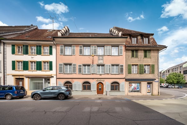 Historisches Wohn- und Geschäftshaus in bester Altstadtlage 1