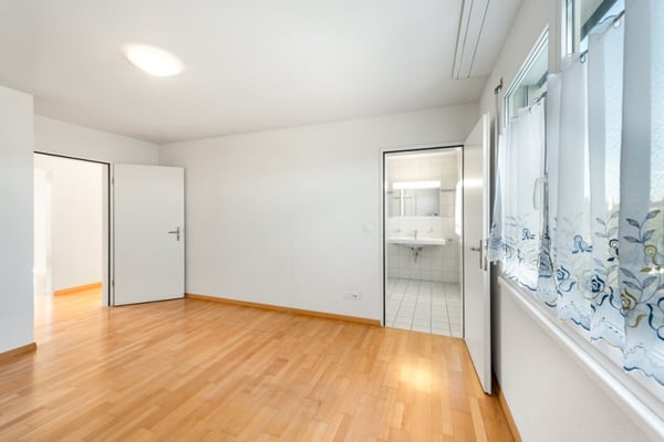Elegant Wohnen gegenüber des Bahnhofs 9