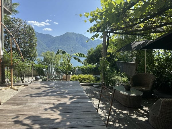 Garten-Wohnung mit Cheminée & Pergola 10