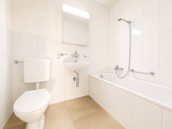 Grosszügige 5.5-Zimmer-Wohnung 8