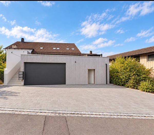 Moderne 2.5-Zimmer-Maisonette im Herzen von Bözen 9