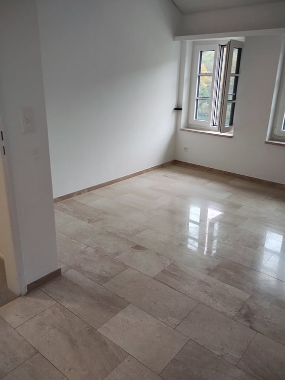 Frisch renovierte 1.5-Zi.-Wohnung direkt am Rhein in Laufenburger Altstadt 4