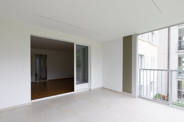 hübsche, zentral gelegene 3-Zimmer Wohnung per sofort zu vermieten. 2