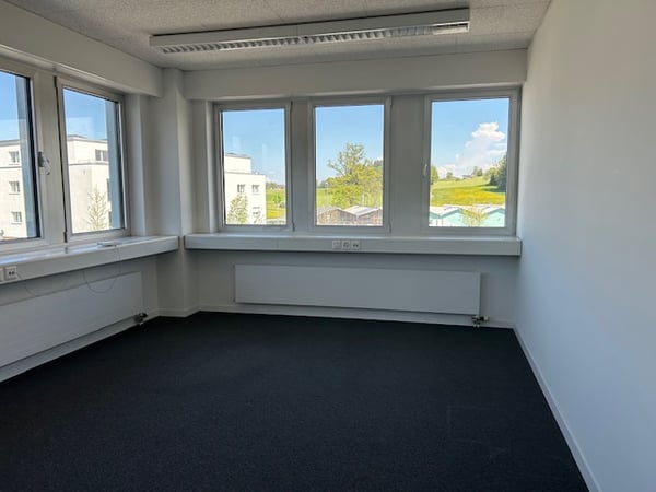 Flexible Büroräume in Zuzwil zu vermieten 12