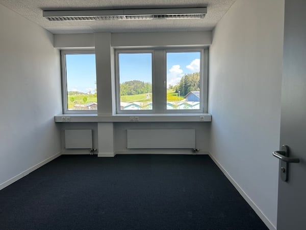 Flexible Büroräume in Zuzwil zu vermieten 8