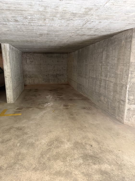 Einstellplatz in Schwamendingen zu vermieten 2