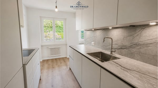 Helle 4-Zimmer-Wohnung mit Balkon in Baden – sofort verfügbar! 2
