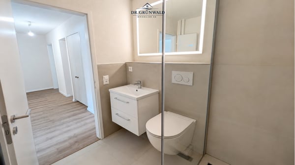 Helle 4-Zimmer-Wohnung mit Balkon in Baden – sofort verfügbar! 6