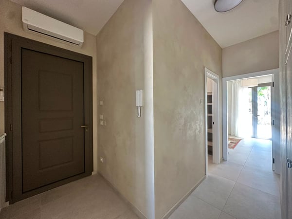 1525-VC - Scorrano - Villa di Nuova Costruzione con Piscina e Giardino Incantevole 51