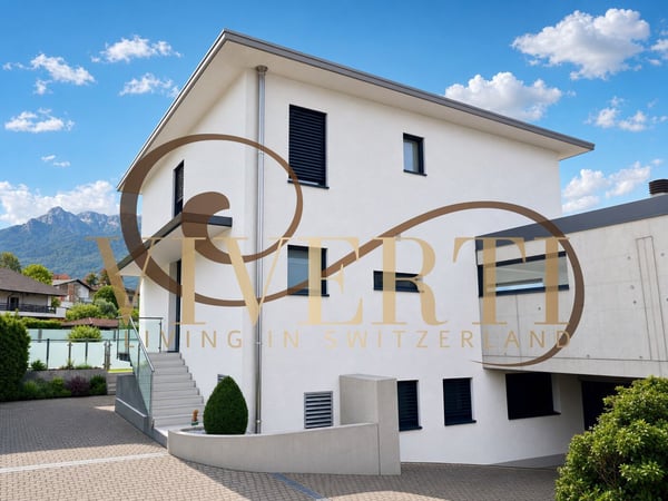 VILLA DI LUSSO E TECNOLOGIA A COMANO CON PISCINA 9