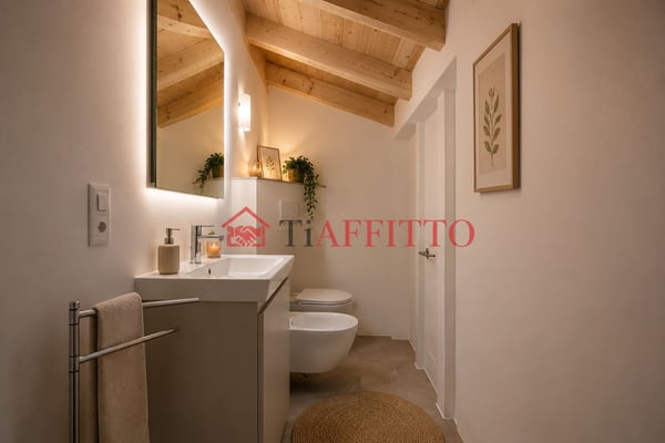 VIVERE IN UN 5 LOCALI TRA CIELO E LAGO 9