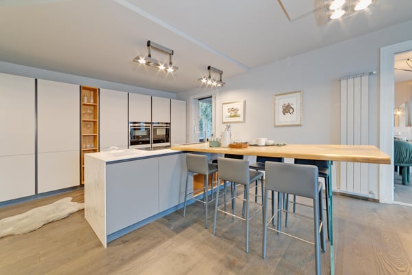 PRESTIGIOSO 3.5 LOCALI CON VISTA LAGO A PORZA 9