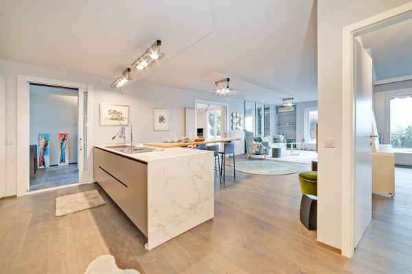 PRESTIGIOSO 3.5 LOCALI CON VISTA LAGO A PORZA 7