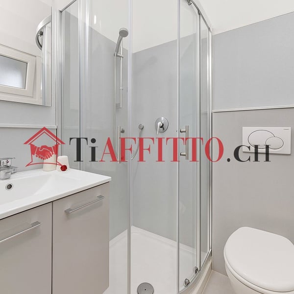 FUNZIONALE MONOLOCALE CON BALCONCINO A MOLINO NUOVO 7