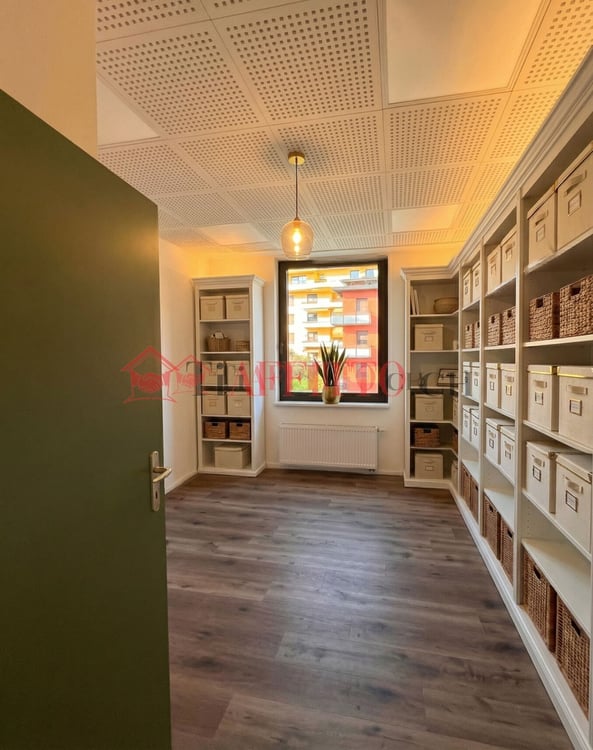 UFFICIO DI PRESTIGIO COMPLETAMENTE RISTRUTTURATO 11