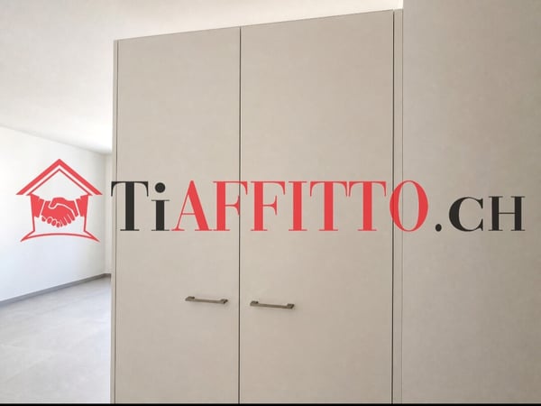 UN 1.5 LOCALI CHE SA ACCOGLIERTI 5