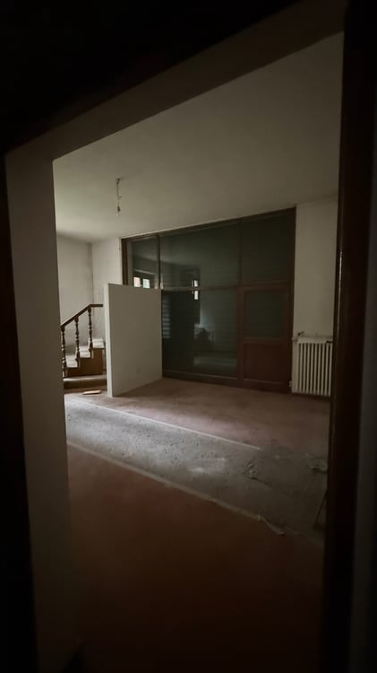 Prestigiosa villa di lusso con piscina a Venegono Inferiore 13