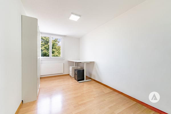 Modernisierte Liegenschaft an guter Lage 10