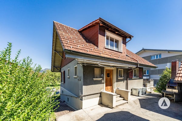 Einfamilienhaus mit zahlreichen (Aus)baumöglichkeiten 5