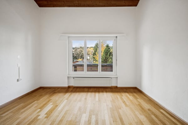 Sonnige Maisonette-Ferienwohnung nahe Bergbahnen Flims 3