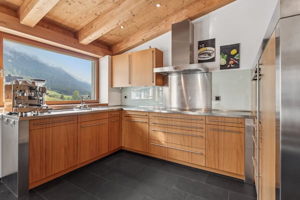Alpenpanorama trifft moderne Eleganz 3