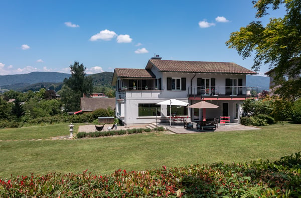 Private Wohlfühloase mit idyllischem Garten 8
