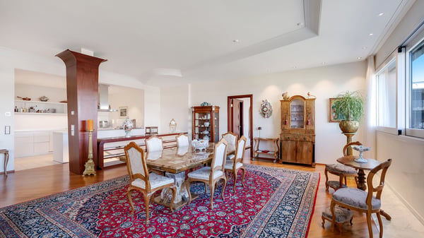 Elegante Maisonette-Wohnung mit aussergewöhnlicher Grosszügigkeit 2