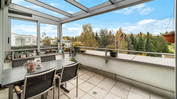 Penthouse mit Weitsicht und sonnigen Terrassen 7