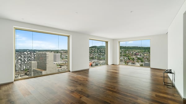 Wohntraum mit hoher Aussicht auf die Stadt 2