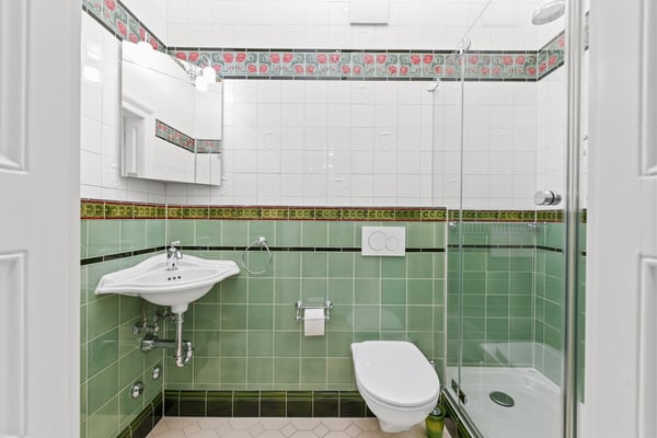 Exklusives, möbliertes Büro in repräsentativem Altbau im Herzen von Zürich 7