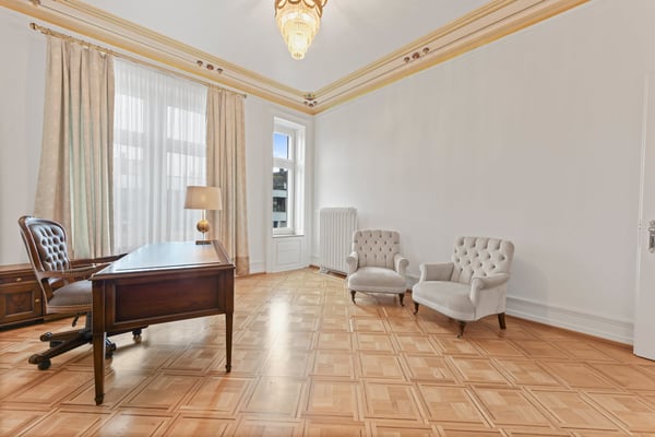 Exklusives, möbliertes Büro in repräsentativem Altbau im Herzen von Zürich 2