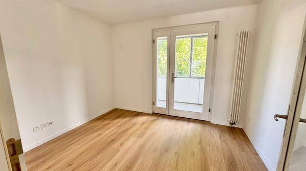 Grosszügige 4.5-Zimmer-Maisonettewohnung in Oberengstringen – sofort verfügbar! 5