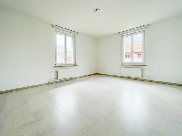 Zweifamilienhaus mit viel Platz, Potenzial und zentraler Lage 4