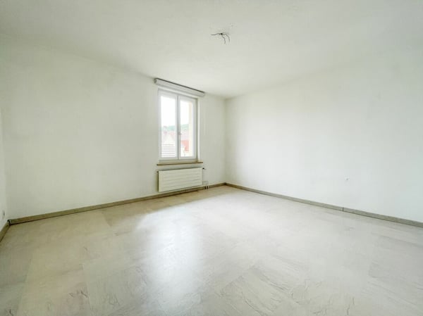 Zweifamilienhaus mit viel Platz, Potenzial und zentraler Lage 13