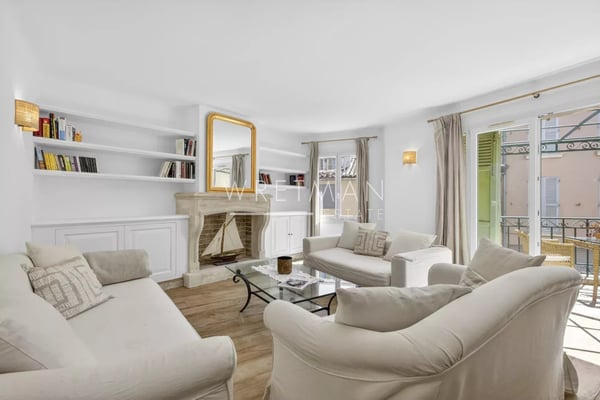 Saint-Tropez Altstadt 95 m² 3 Schlafzimmer Kamin Terrasse Südwest 5 Minuten zum Hafen 3