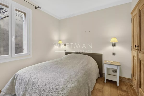 Saint-Tropez Altstadt 95 m² 3 Schlafzimmer Kamin Terrasse Südwest 5 Minuten zum Hafen 13