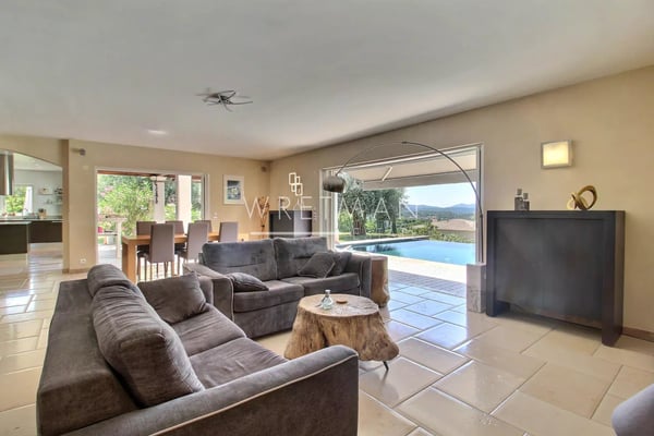 Elegante Villa mit Pool in Montauroux, 4 Schlafzimmer 5
