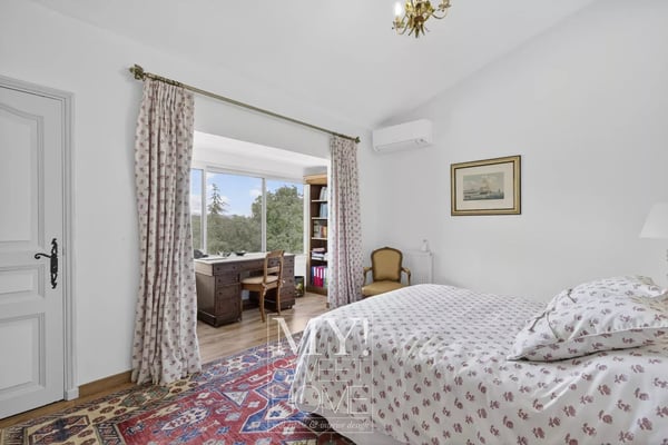 Charmante Villa mit Pool in Fayence, Frankreich 13