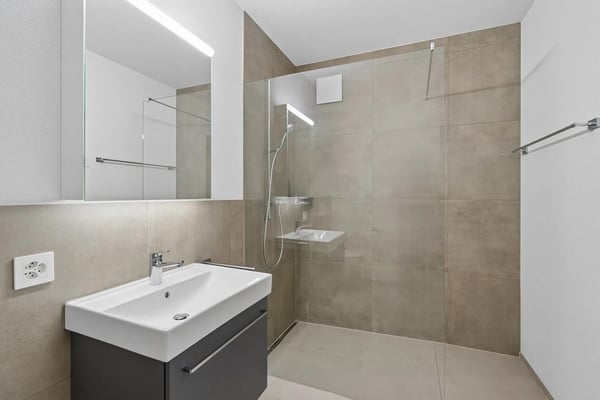 3.5-Zimmer-Wohnung mit 20 m² Balkon, ab sofort bezugsbereit 6