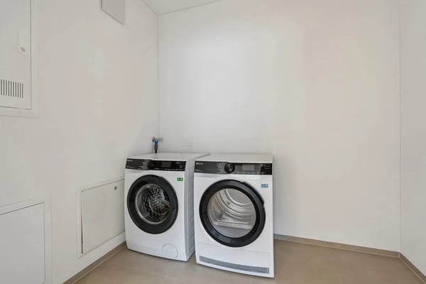 3.5-Zimmer-Wohnung mit 20 m² Balkon, ab sofort bezugsbereit 9
