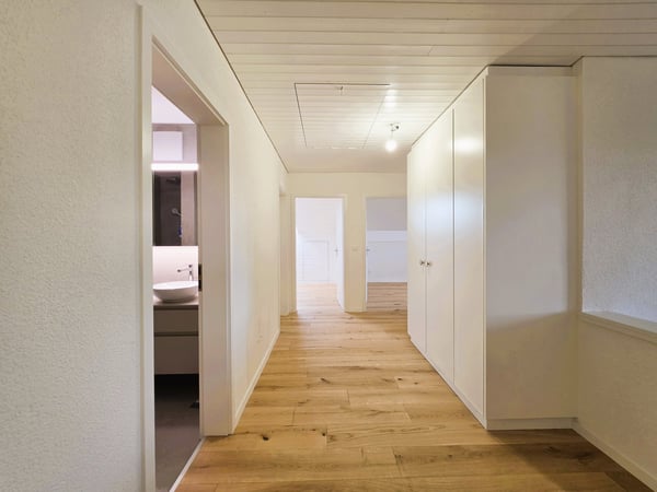 Frisch renovierte 5.5-Zimmer-Maisonettewohnung in Kirchberg - Bankengeprüft 11