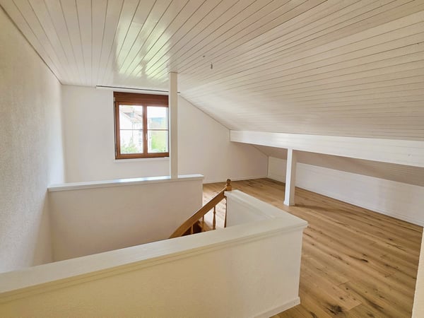 Frisch renovierte 5.5-Zimmer-Maisonettewohnung in Kirchberg - Bankengeprüft 10