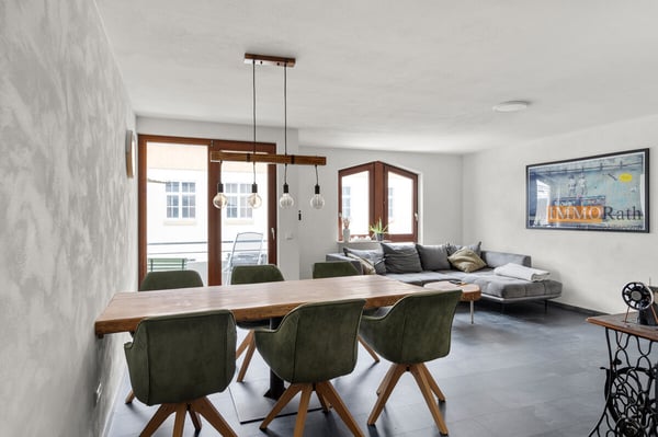 IMMORath.de - Modernisierte Wohnung mit zwei Balkonen und TG-Stellplat 2