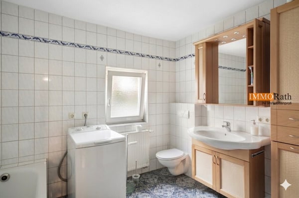 IMMORath.de - Einfamilienhaus mit Einliegerwohnung 5
