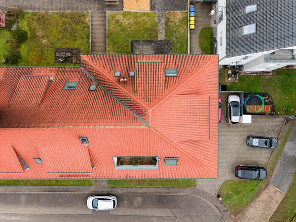 IMMORath.de - Bezugsfreie 4-Zimmer-Wohnung mit TG-Stellplatz 7